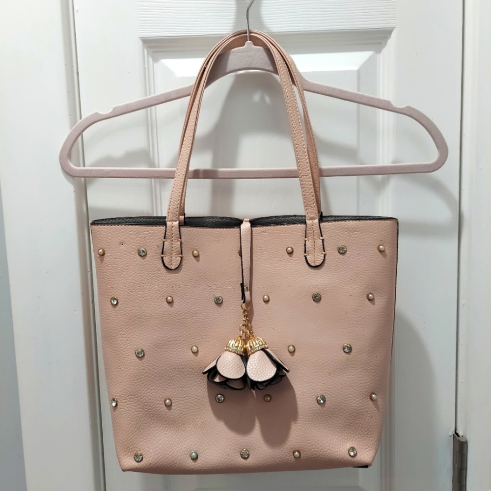 Pink shoulder strap pocket book pearl and sequin front rose petal closure Bag